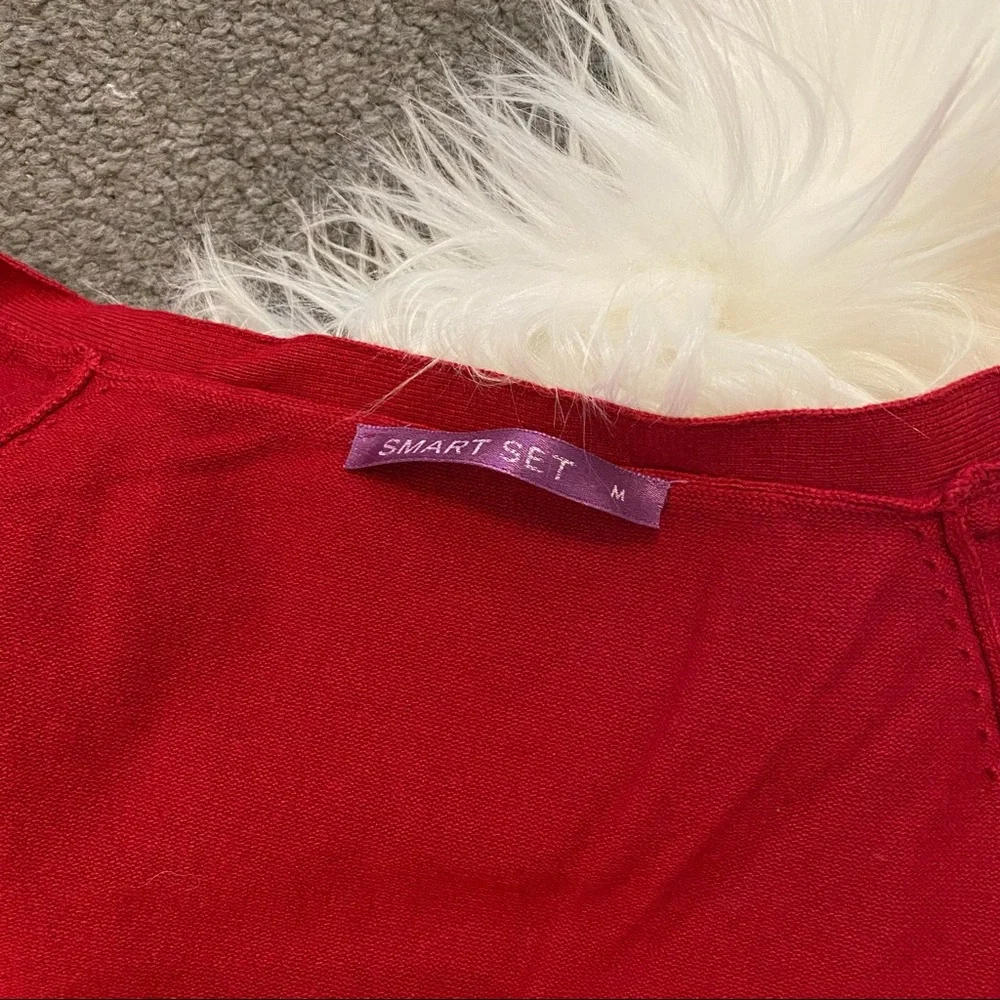 Red sweetheart sweater - Picture 2 of 5